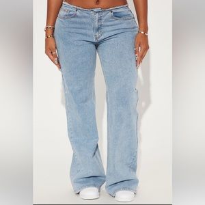 Again and Again Cut Off Waist Band Jeans .